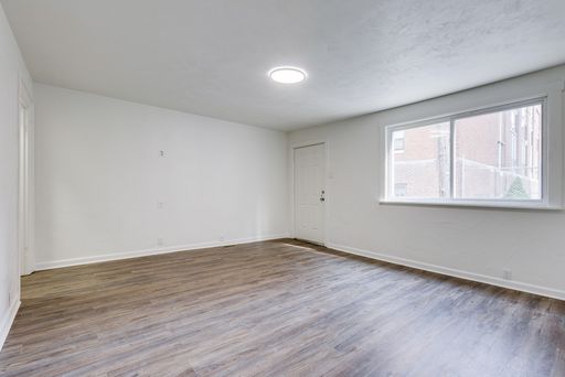 Check out this renovated 2 bed with central a/c in the heart of Allentown! – photo 1