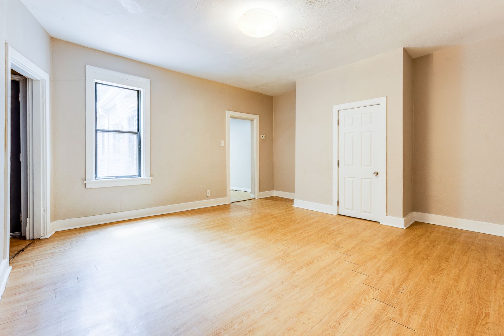 Pittsburgh House: 2318 Leticoe St