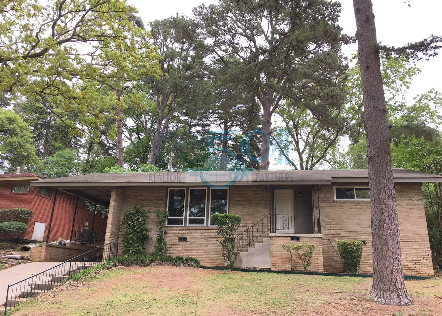 Little Rock House: 6 Broadmoor Dr