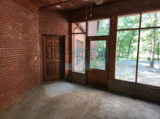 6 Country Oaks Drive, Little Rock, AR 72223-9500