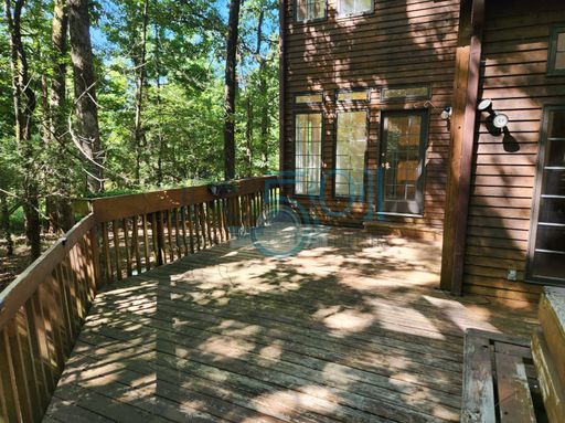 6 Country Oaks Drive, Little Rock, AR 72223-9500