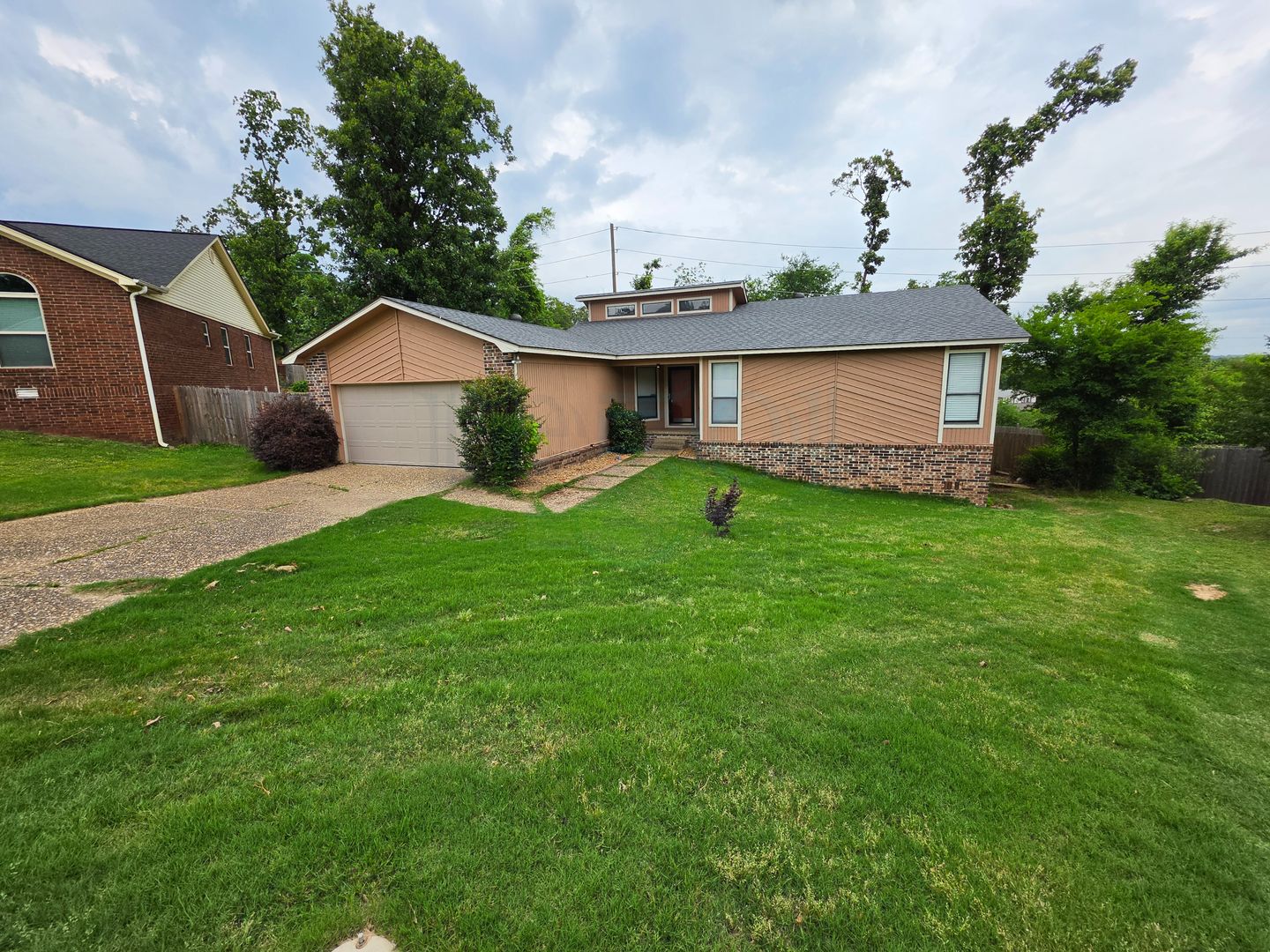Little Rock House: 6 Woodlore Court