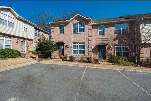 *Coming Available in October* Pride of ownership shines in this convenient Midtown, 2 BR & 2.5 BA Townhome! – photo 1