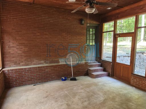 6 Country Oaks Drive, Little Rock, AR 72223-9500