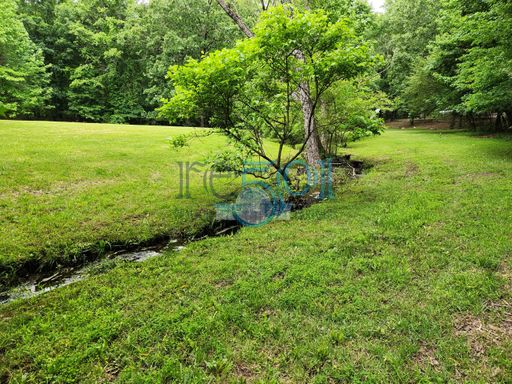 6 Country Oaks Drive, Little Rock, AR 72223-9500