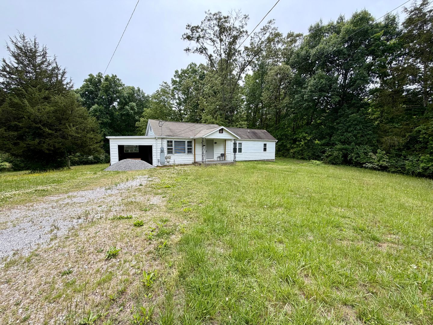 Knoxville House: 1414 Daresa Lane
