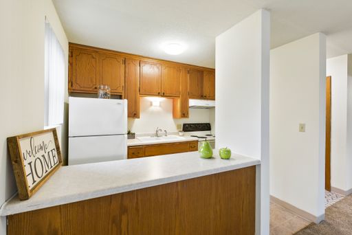 1 Bedroom with Breakfast Bar – photo 1