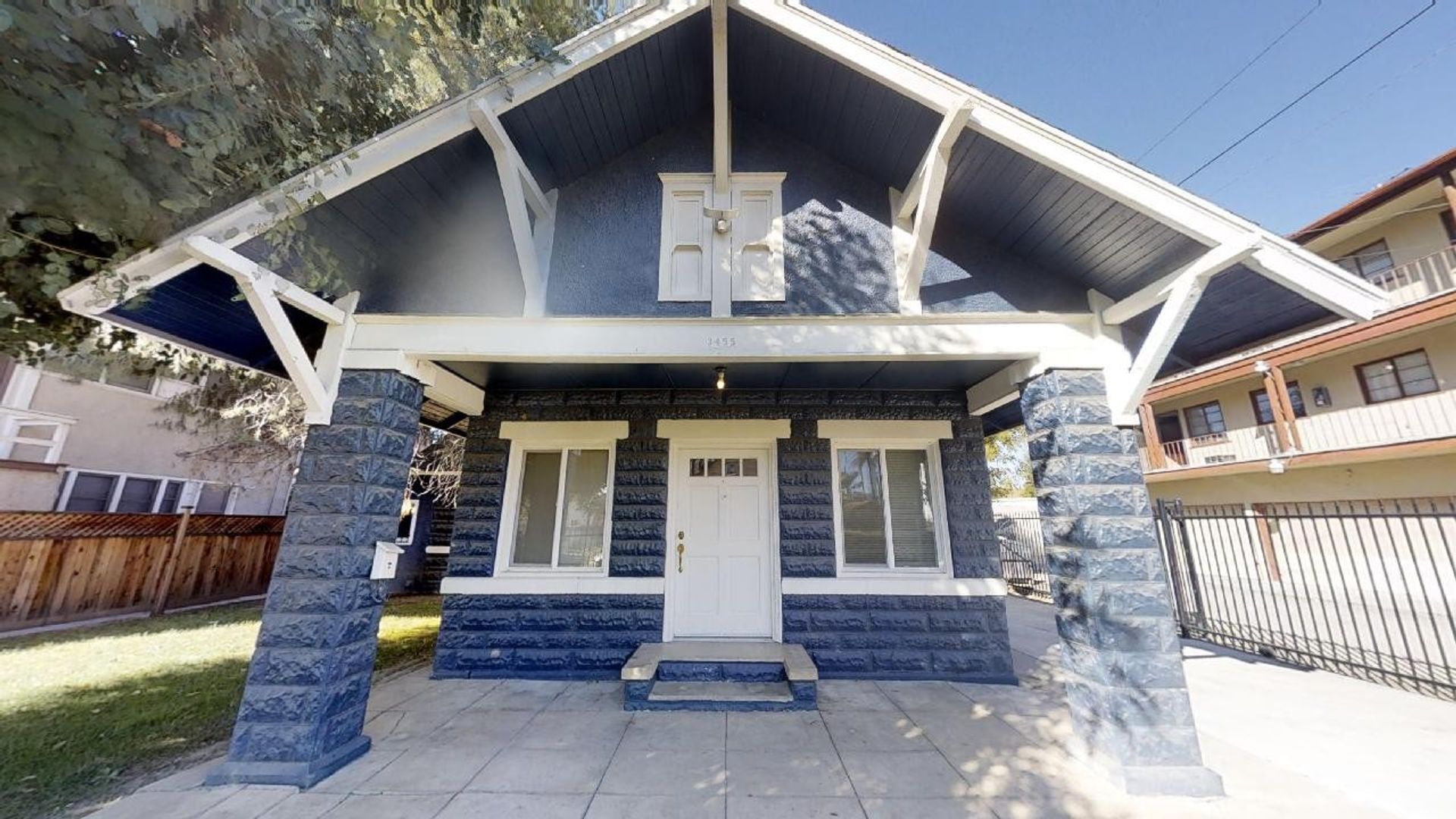 Riverside House: 3455 Fairmount Blvd.