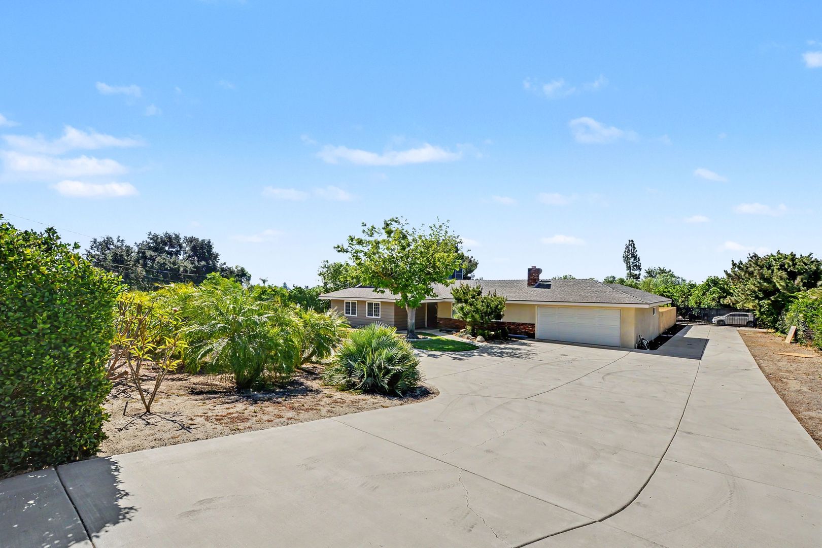 Rancho Cucamonga House: 10223 19th St.
