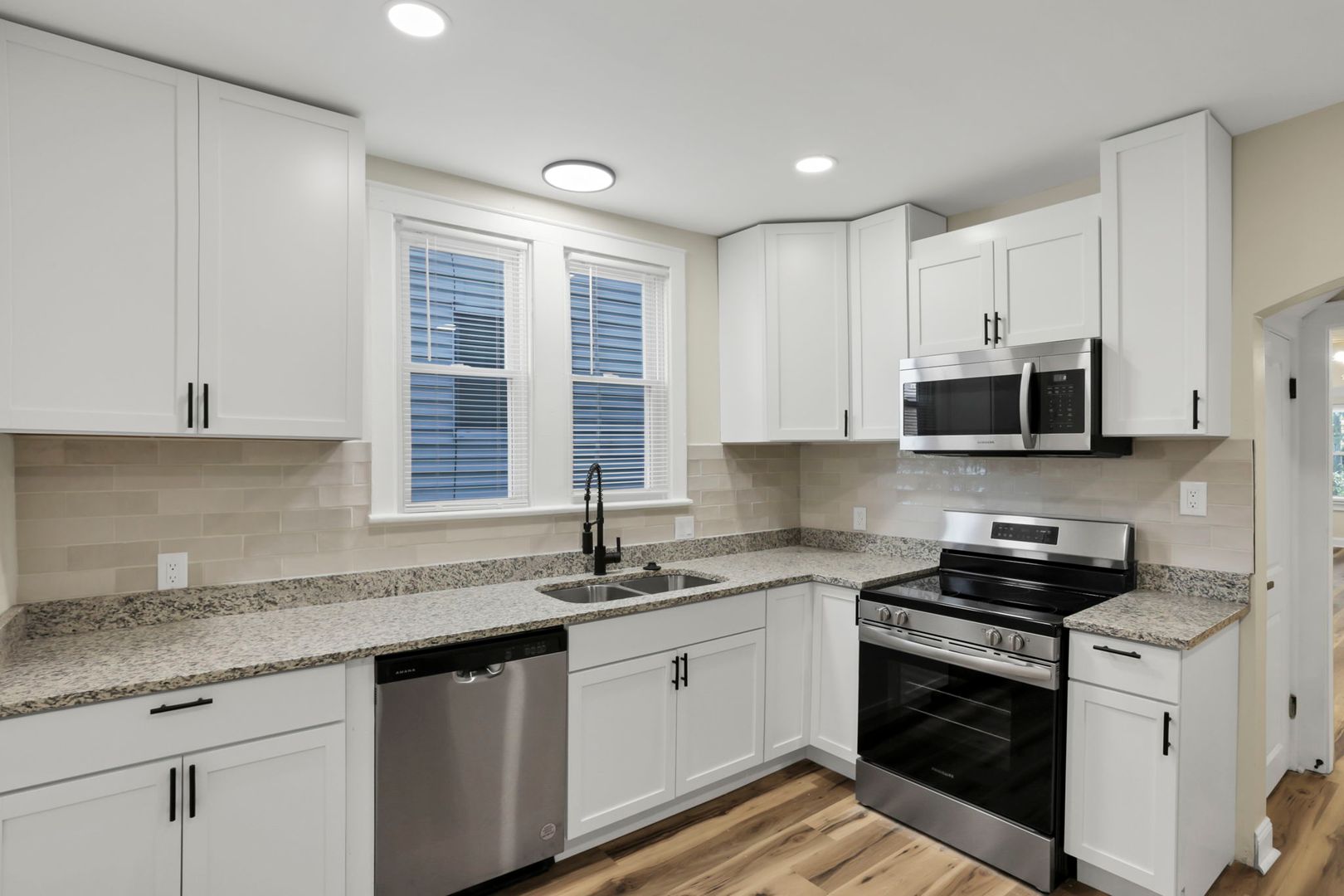 Columbus Apartment: 1113-1115 S Ohio Ave