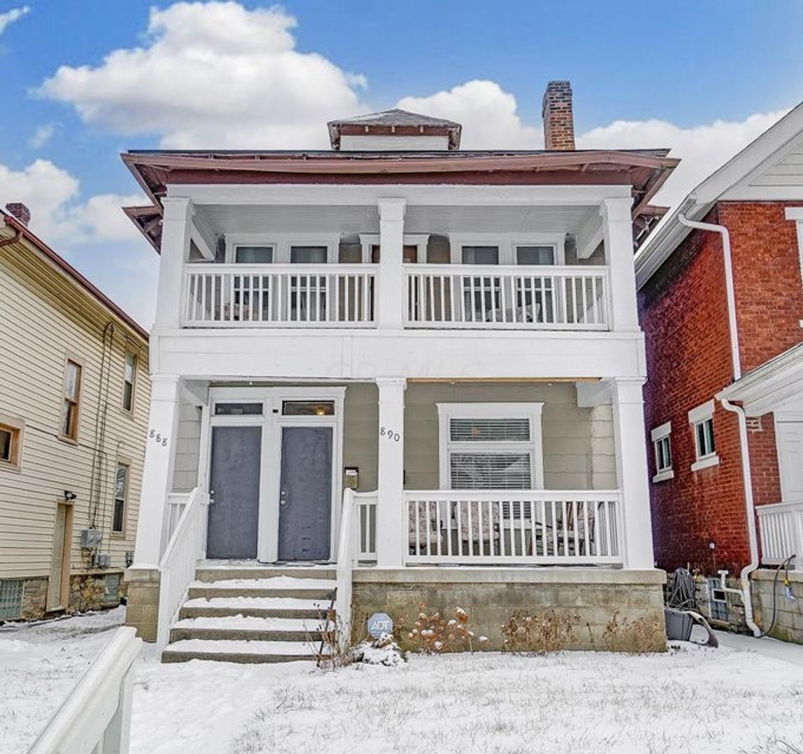 Columbus Apartment: 888-890 Studer Ave