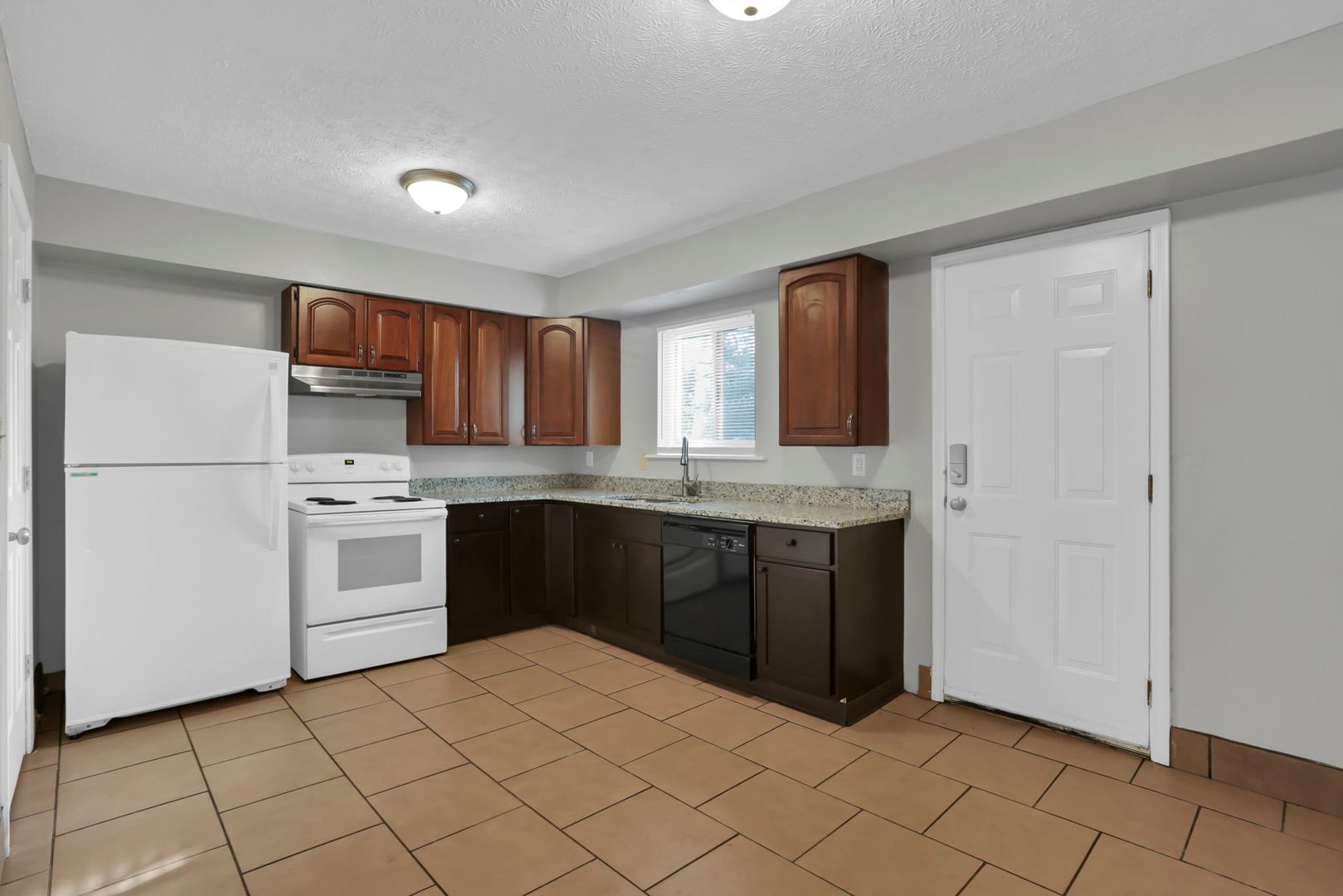 Columbus Apartment: 2836-2850 Baughman Ave