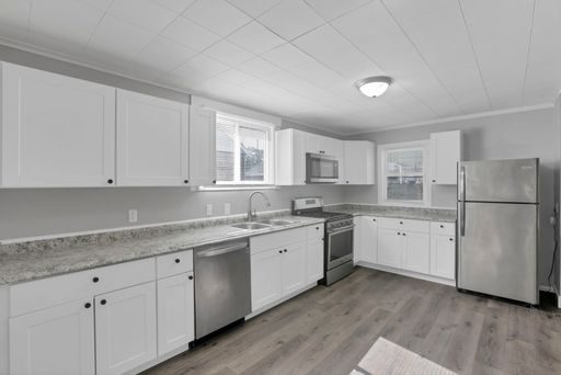 Beautiful 3 Bedroom 1.5 Bathroom Home in the Marion Village / Vassor Village – photo 1