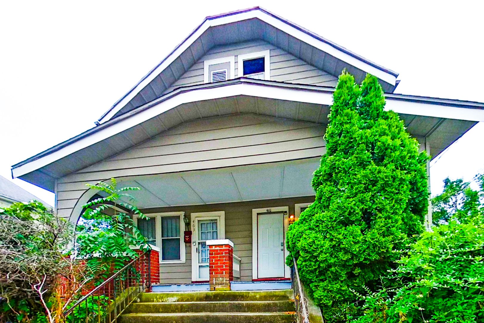 Columbus Apartment: 461-463 Reinhard Ave