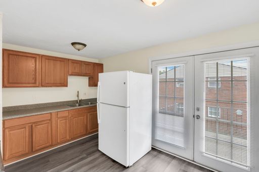 Fully Updated 2-Bedroom Apartment in Holly Hill – photo 1