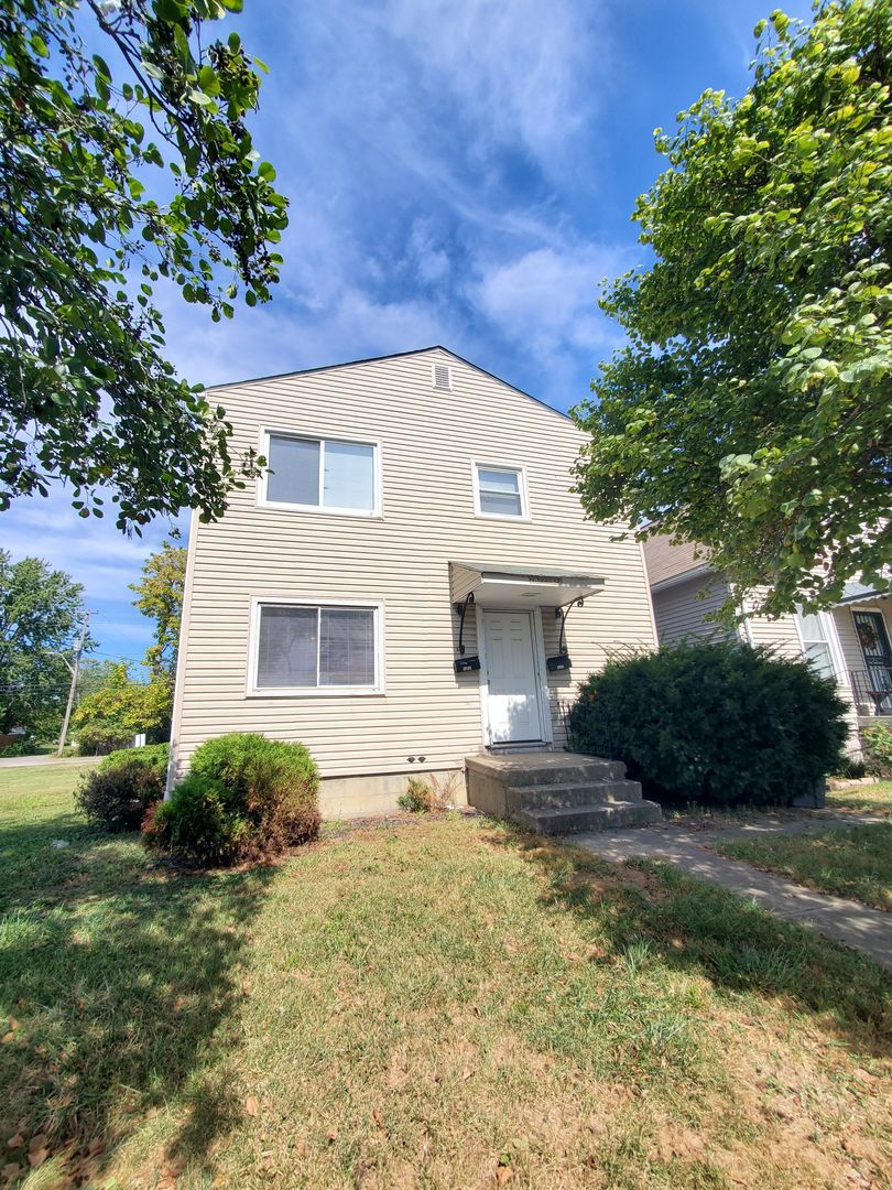 Columbus Apartment: 2822-2824 E 5th Ave