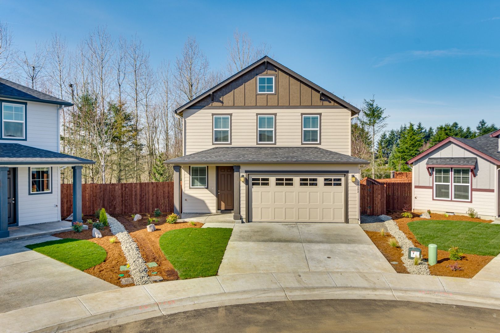 Vancouver House: 10202 NE 106th Cir