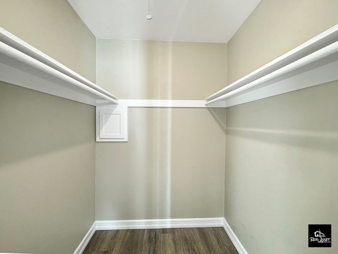 La Mesa Apartment: 6985 Waite Dr