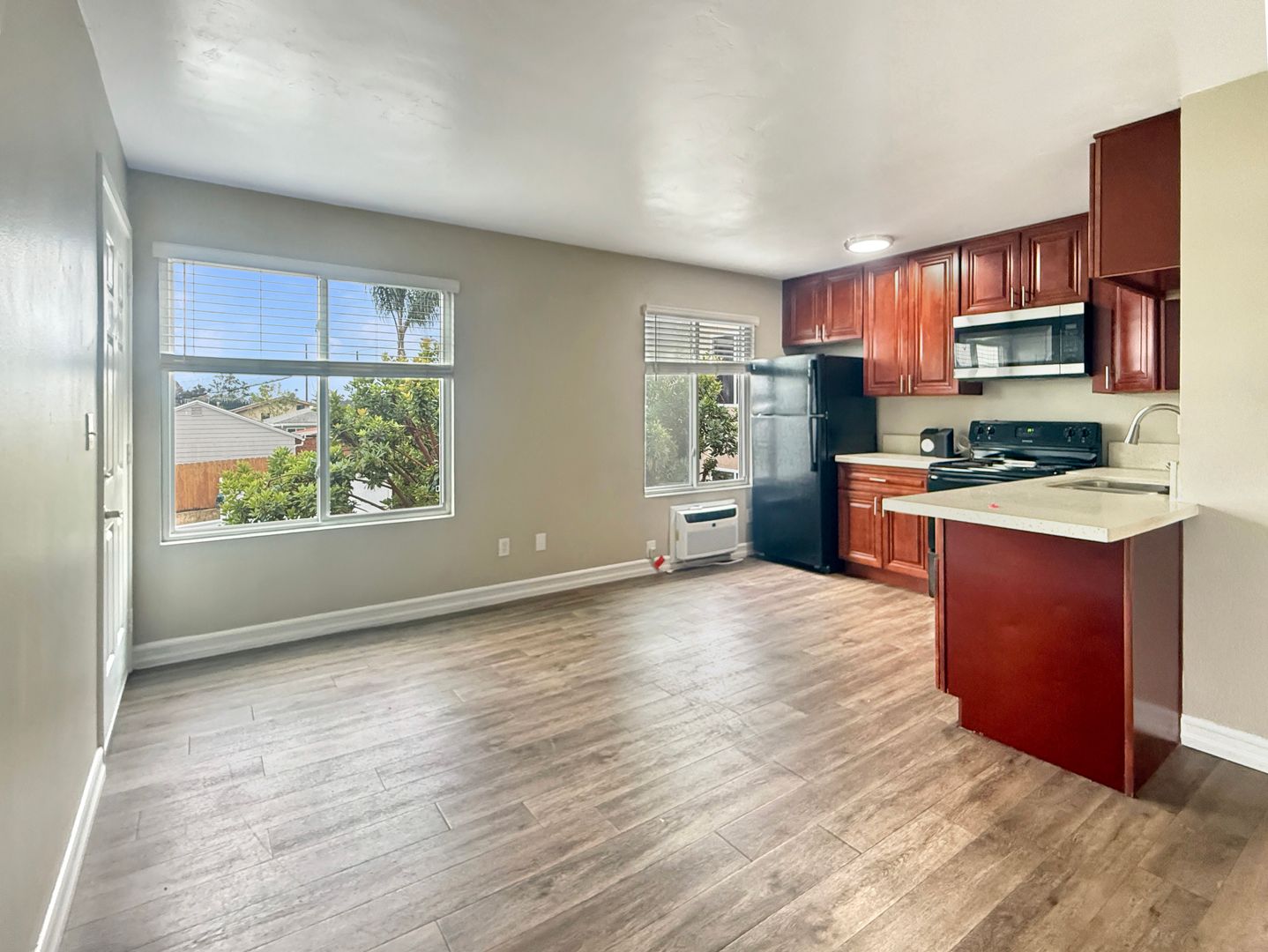 La Mesa Apartment: 6985 Waite Dr