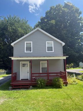 Beautifully Renovated 3 Bedroom 1 bath in Rock City Falls #