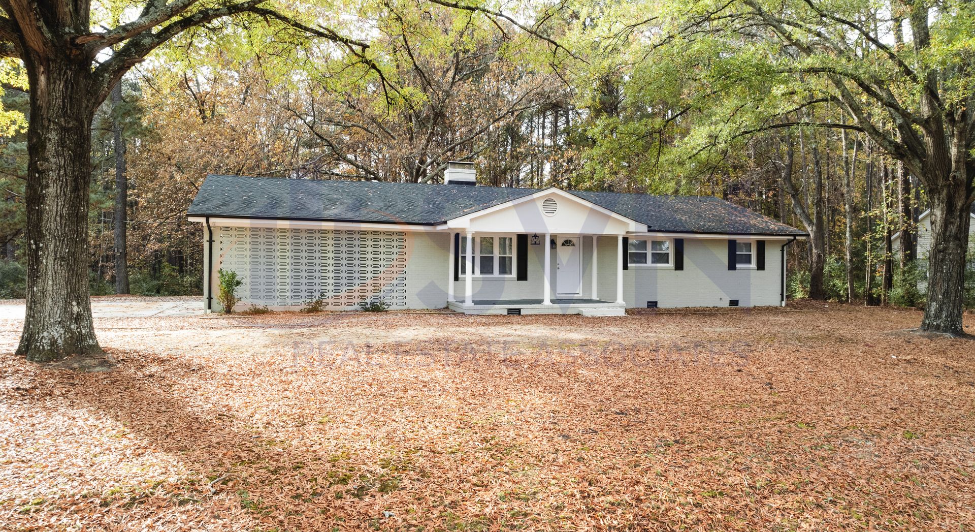 Durham House: 1324 Bungalow Avenue