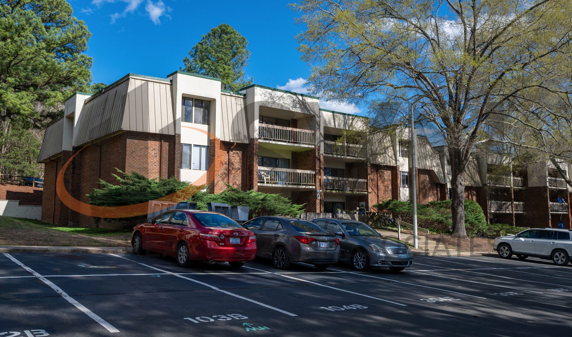 Chapel Hill House: 500 Umstead Drive