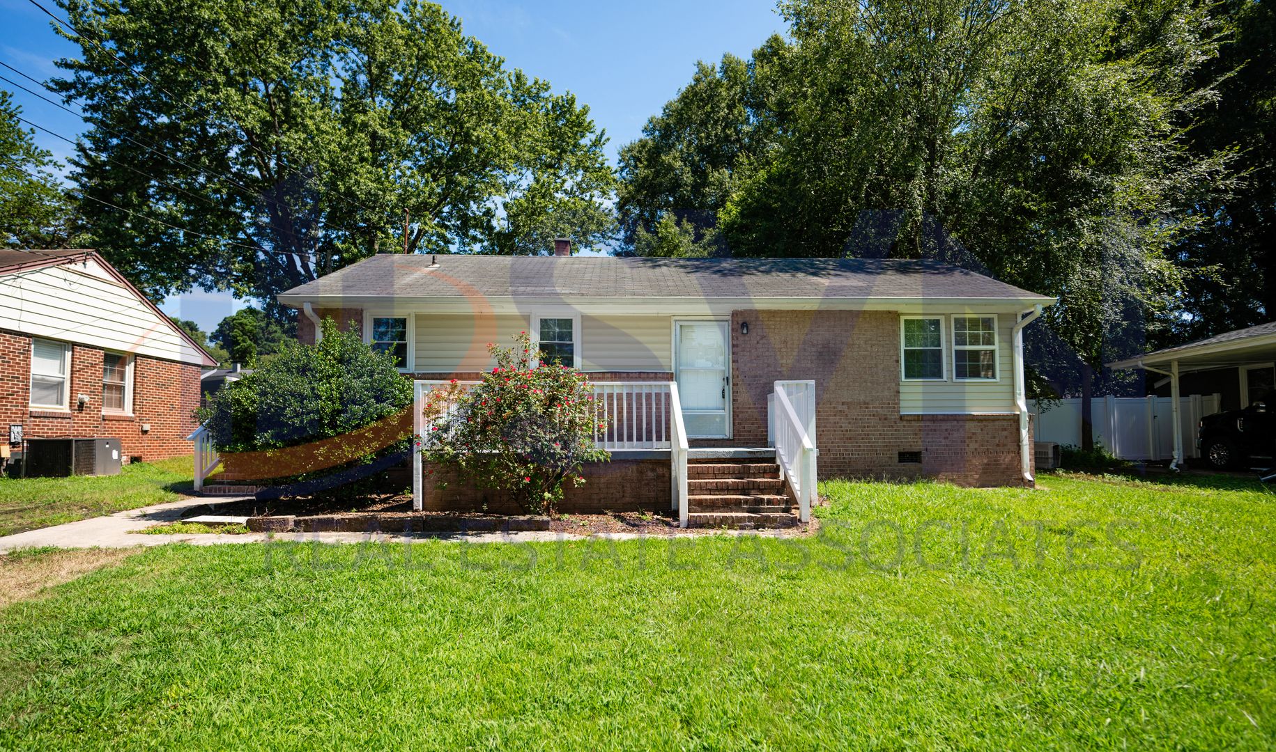 Durham House: 1122 Fiske Street