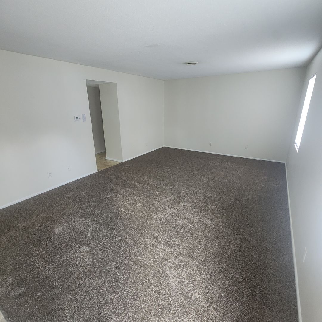 Henderson Apartment: 210-250 Corbitt Road