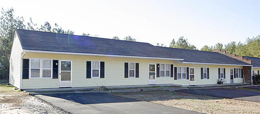 Charming 2BR, 1BA Apartment for Rent in Creedmoor, NC | 304-G Helen St
