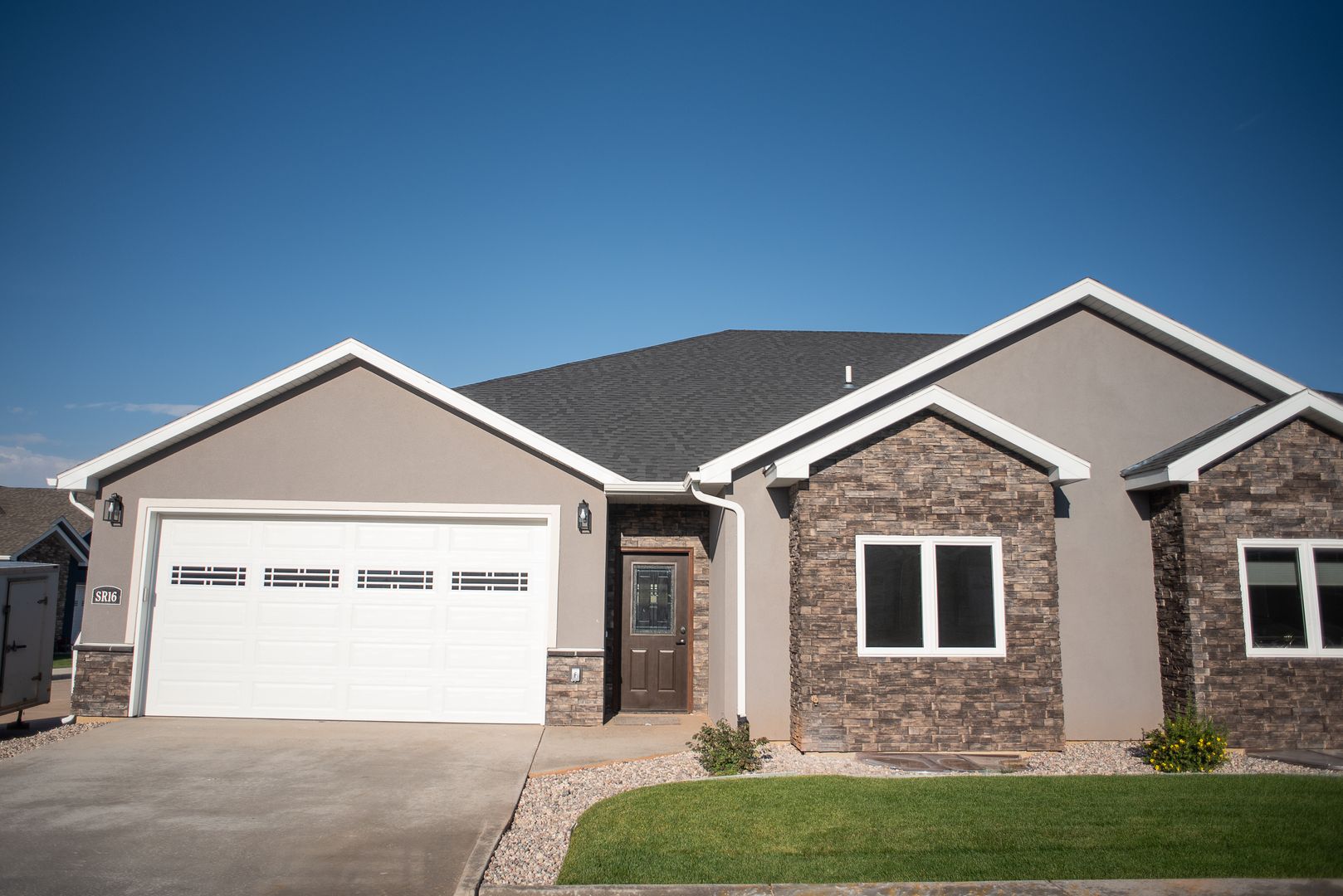 Laramie Apartment: 4328 Beech Street