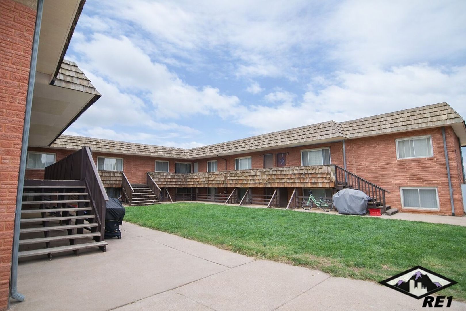 Laramie Apartment: 502 Reynolds