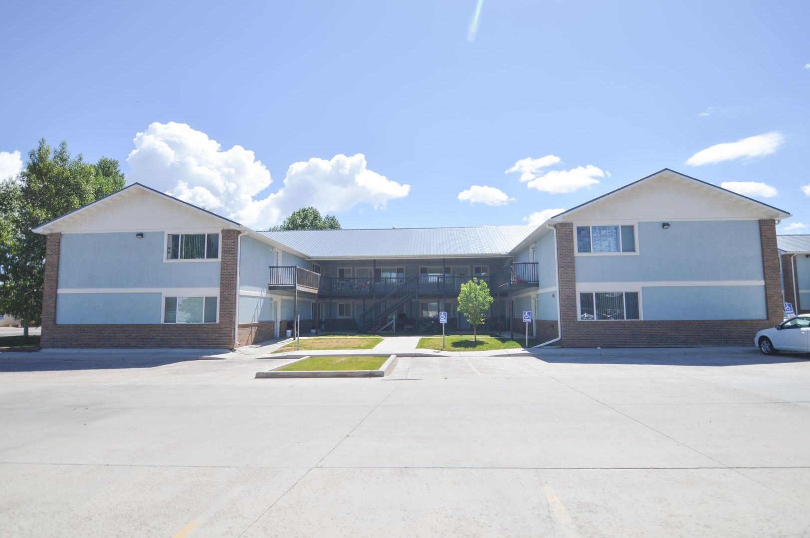 Laramie Apartment: 2800 Garfield