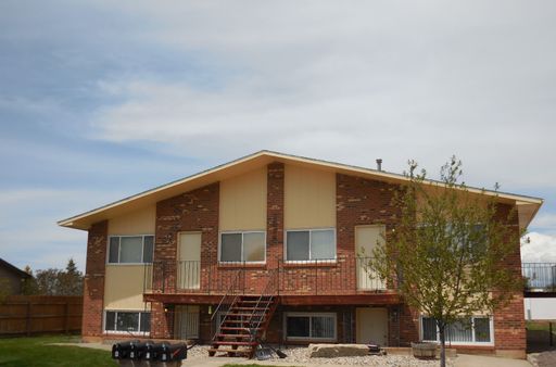 1413 Grafton 2-bedroom unit with garage – photo 1