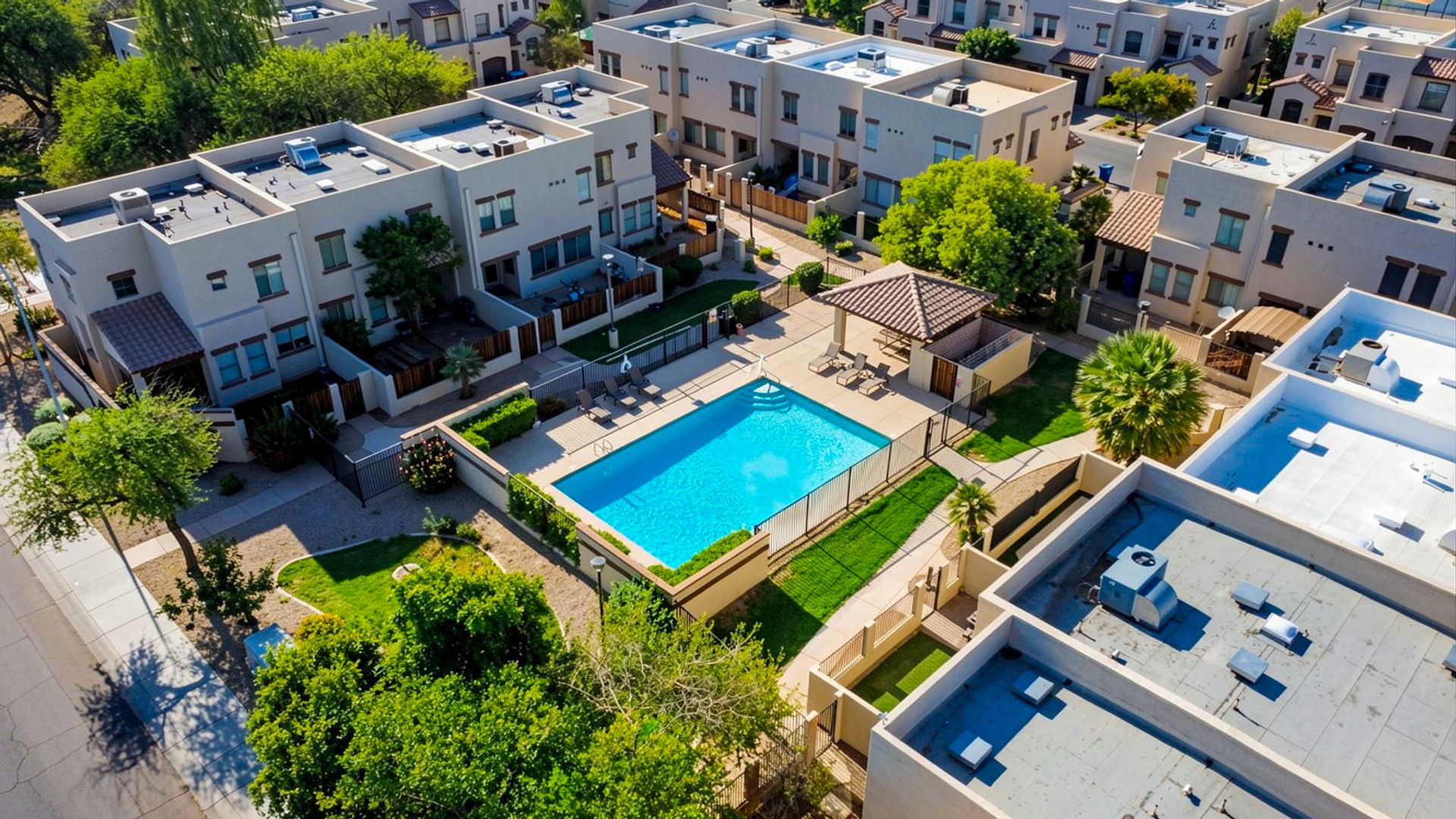 Tempe Townhome: 1886 E Don Carlos Ave, Unit 139