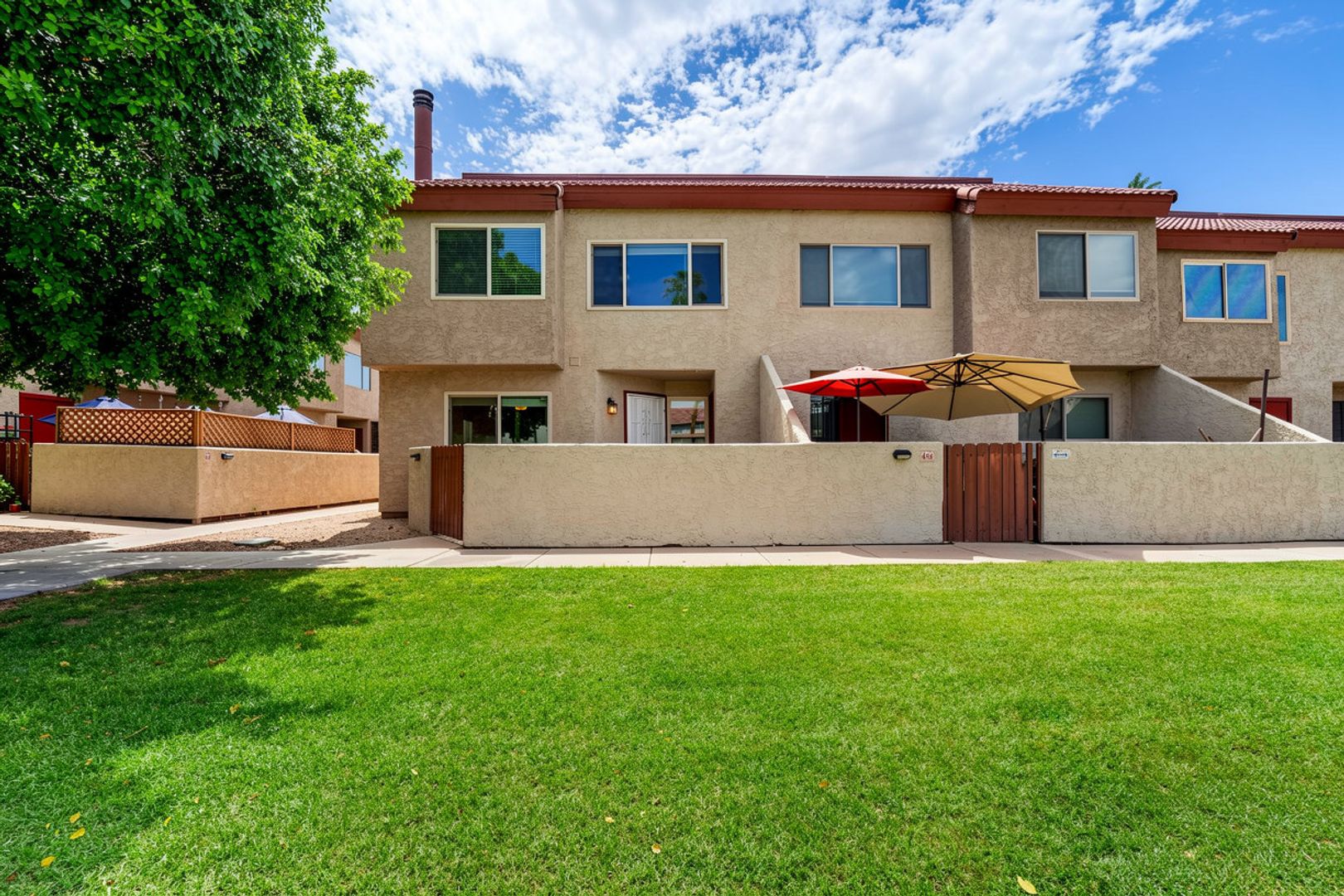 Mesa Townhome: 2040 S Longmore, Unit 47
