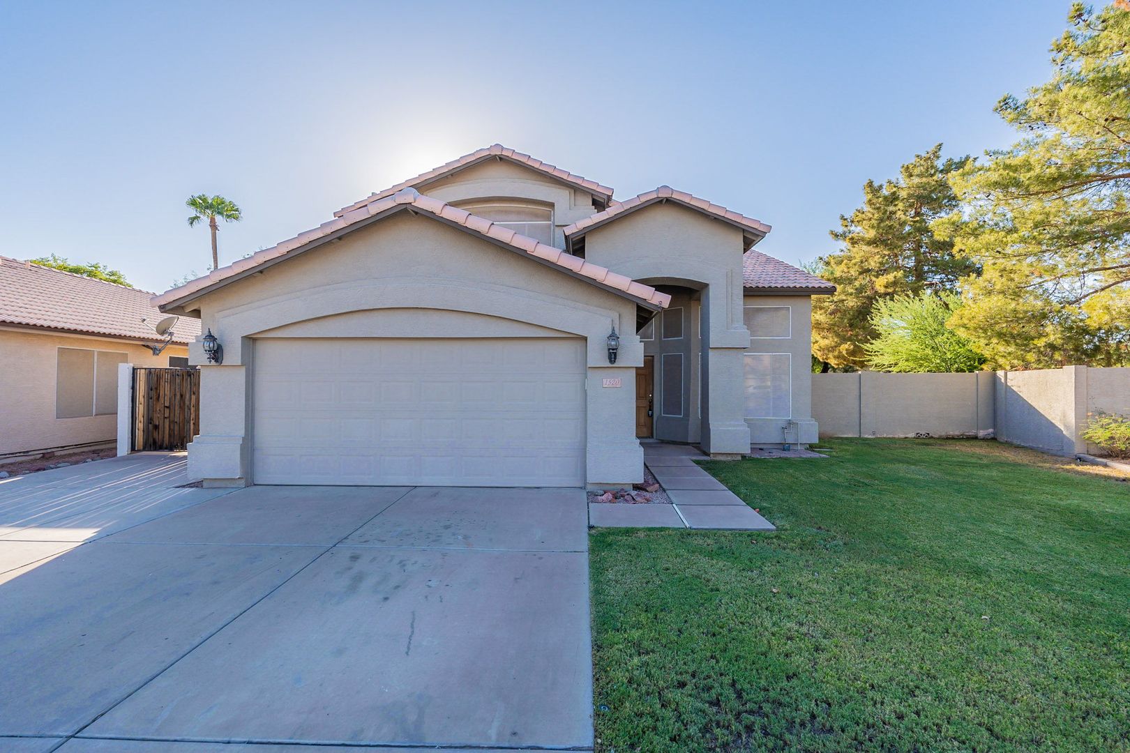 Mesa House: 1520 S Pico Cir