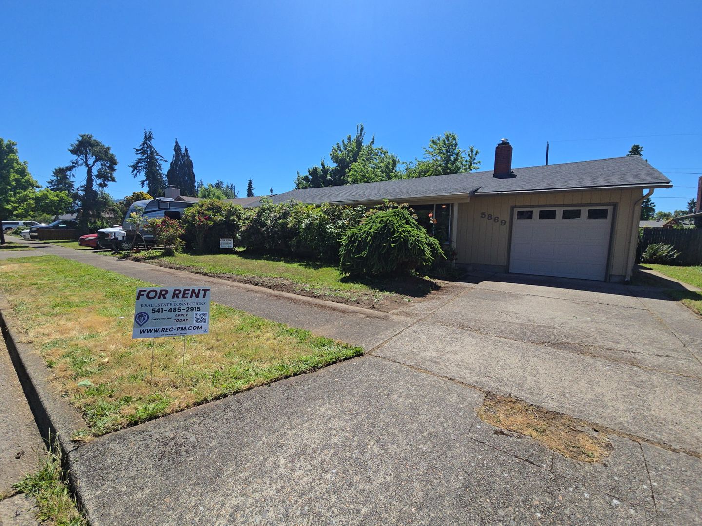 Springfield House: 5869 G Street