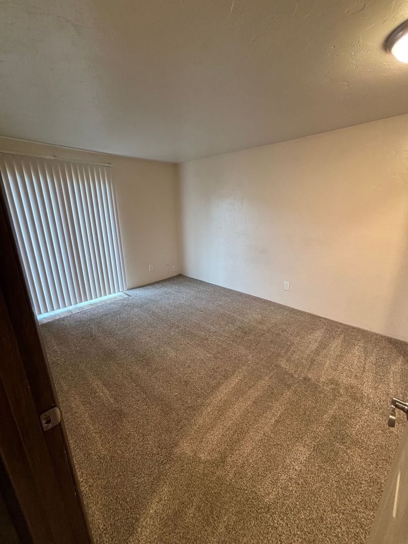 Hansard Manor Apartments LLC 10 of 12