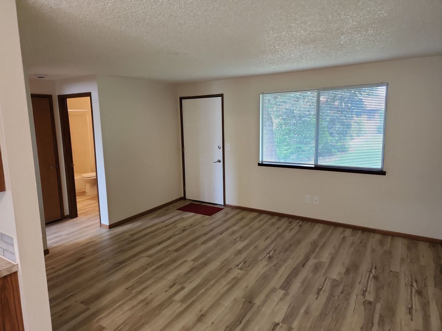 Hollywood Park Apartments 2 of 12