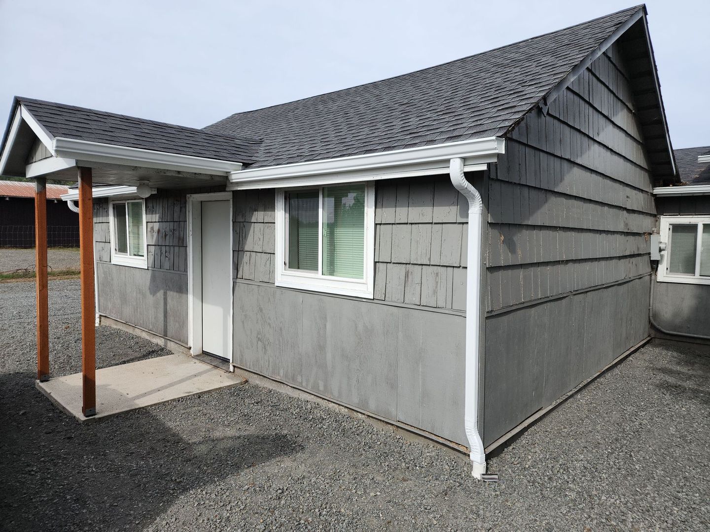 Creswell House: 85004 1/2 Cloverdale
