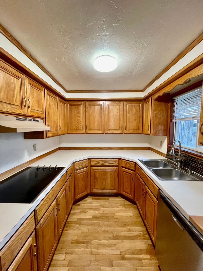 1710 Escalante 11 of 12