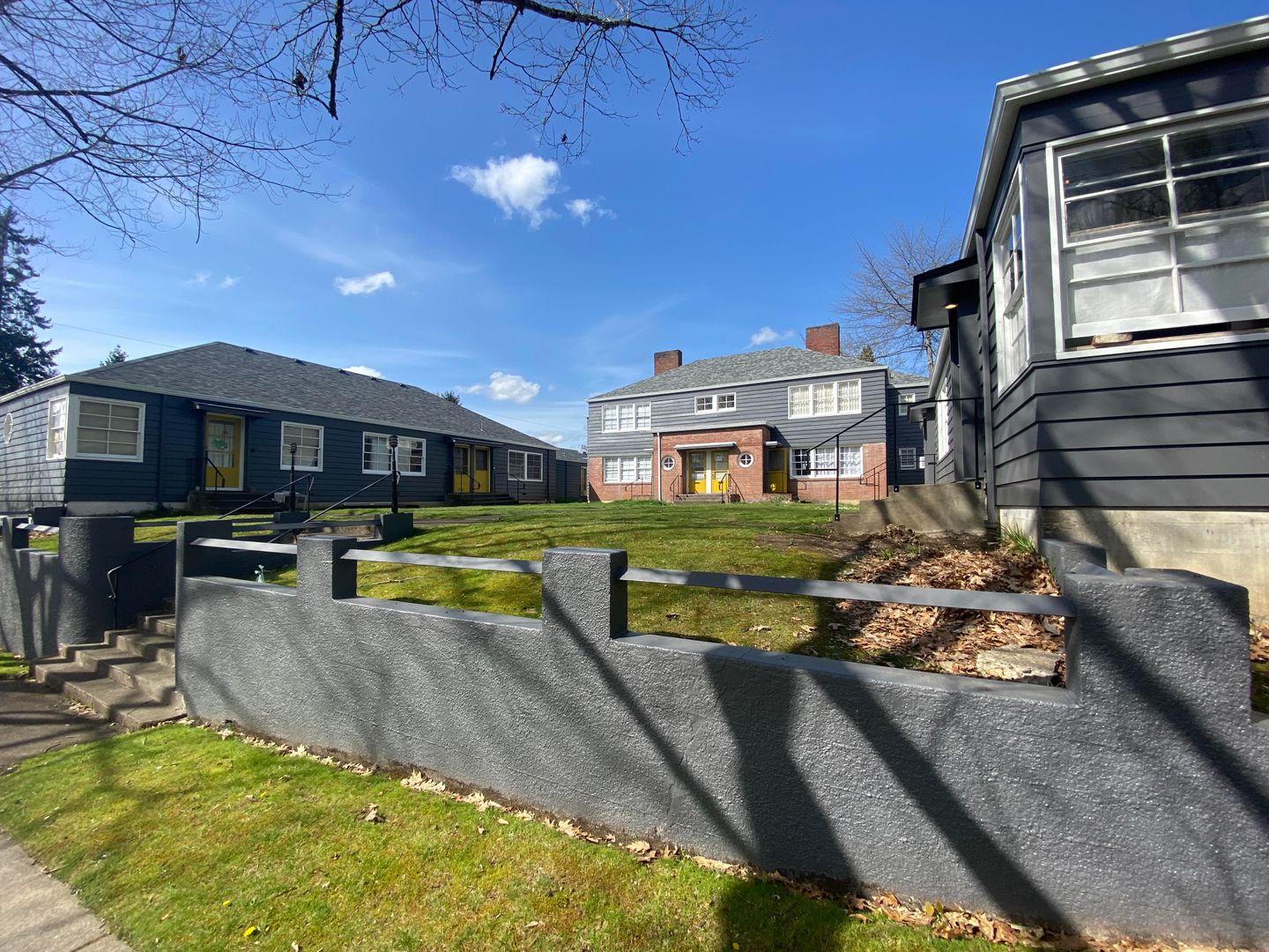Eugene Apartment: 1075 E 19th Avenue