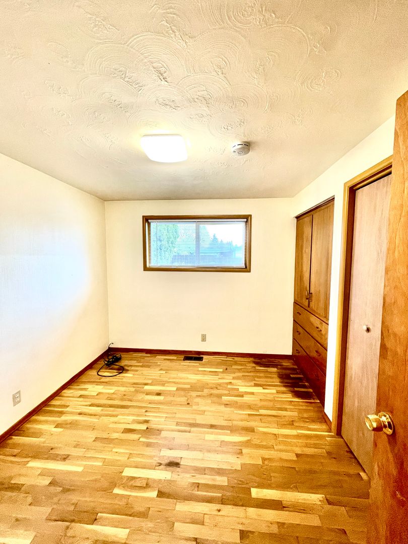 1710 Escalante 8 of 12
