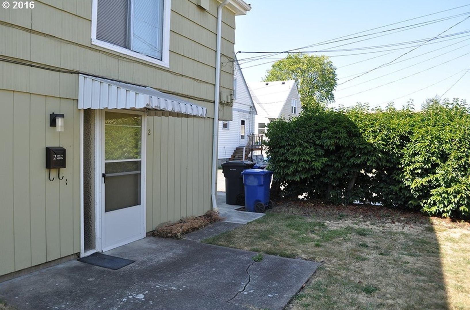 Eugene Apartment: 1857 Mill Street