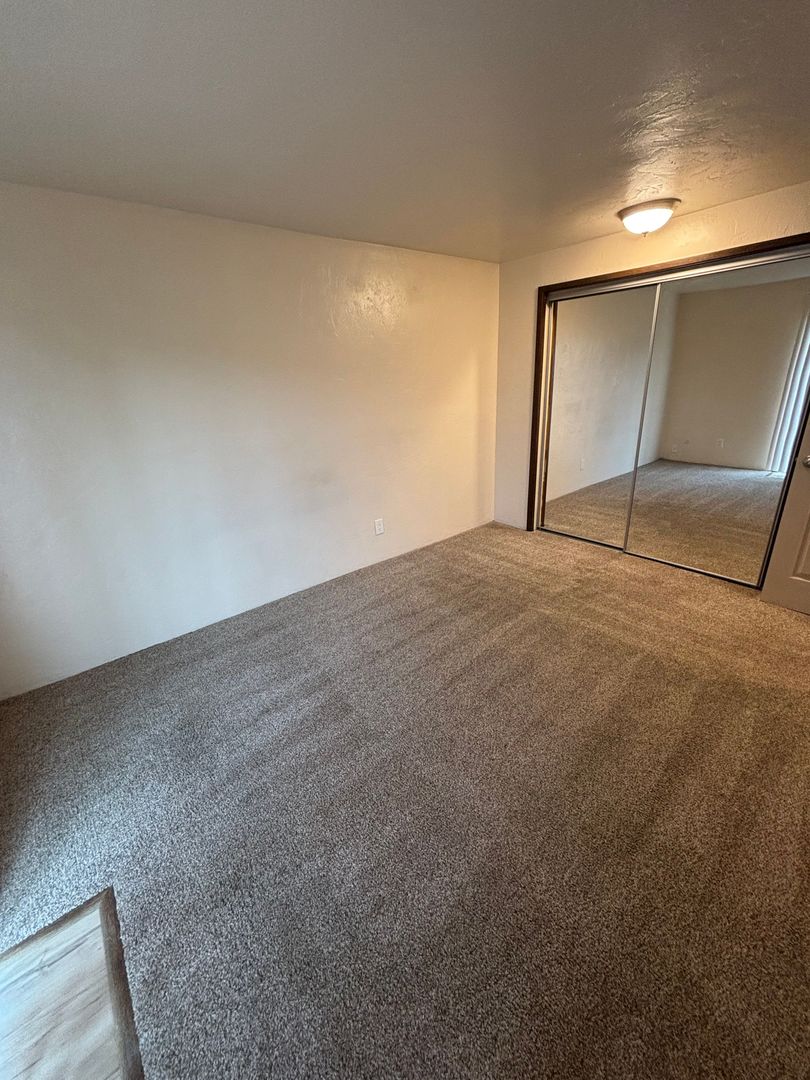 Hansard Manor Apartments LLC 9 of 12