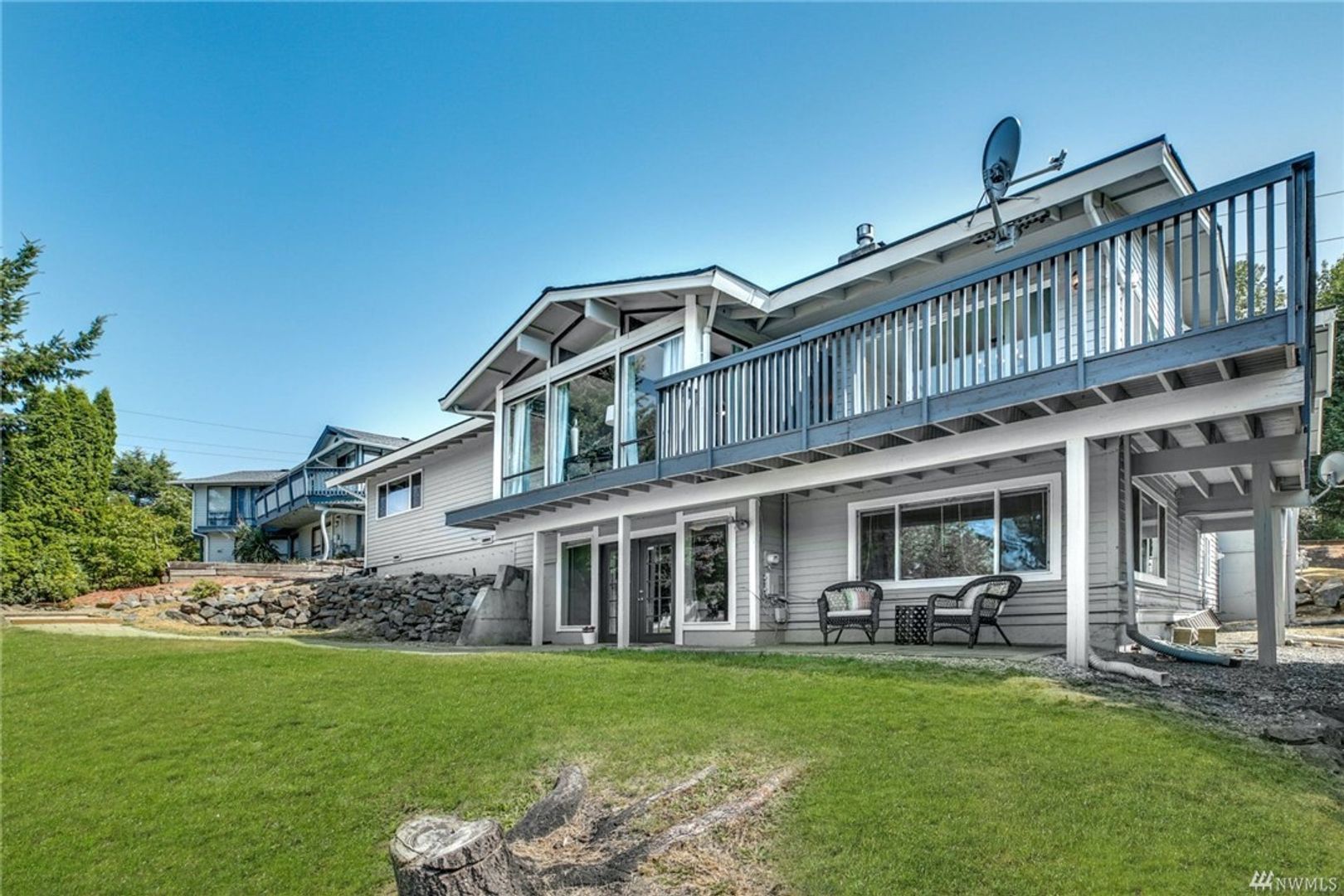 Renton Apartment: 2323 Talbot Road S