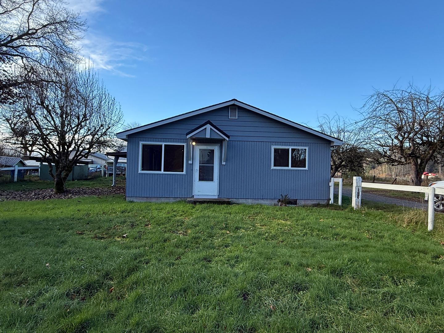 Monroe House: 22626 Sofie RD Unit B