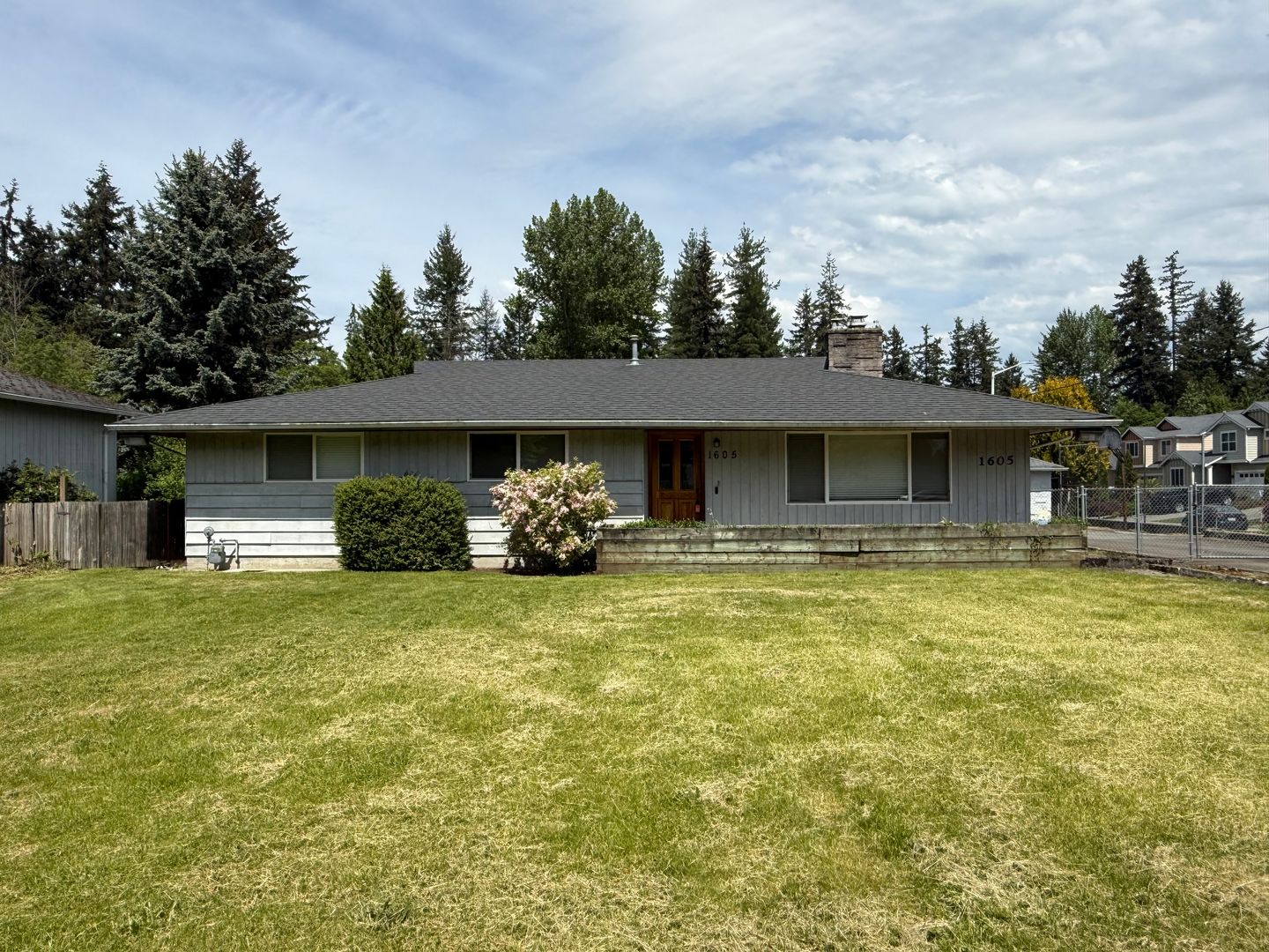 Everett House: 1605 126th Street SE