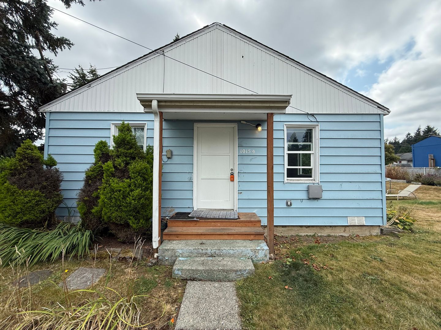 Everett Apartment: 1015 Lane Pl