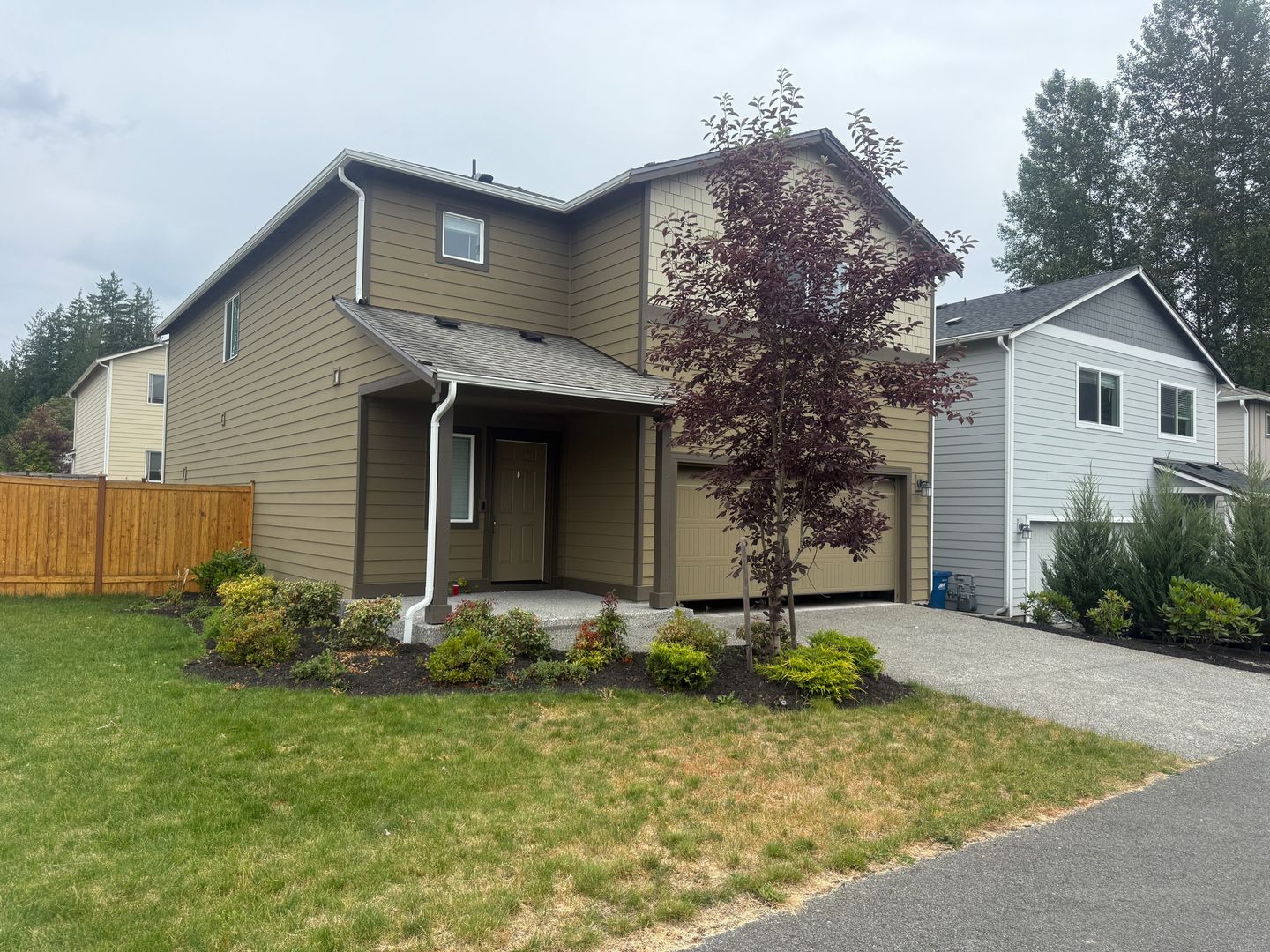 Sultan House: 32501 133rd Pl SE